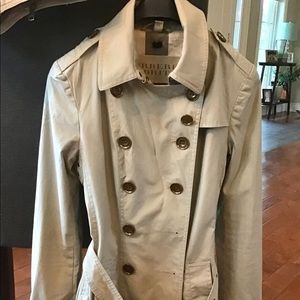 Authentic Burberry trench coat, great condition, detachable hood, tied waist